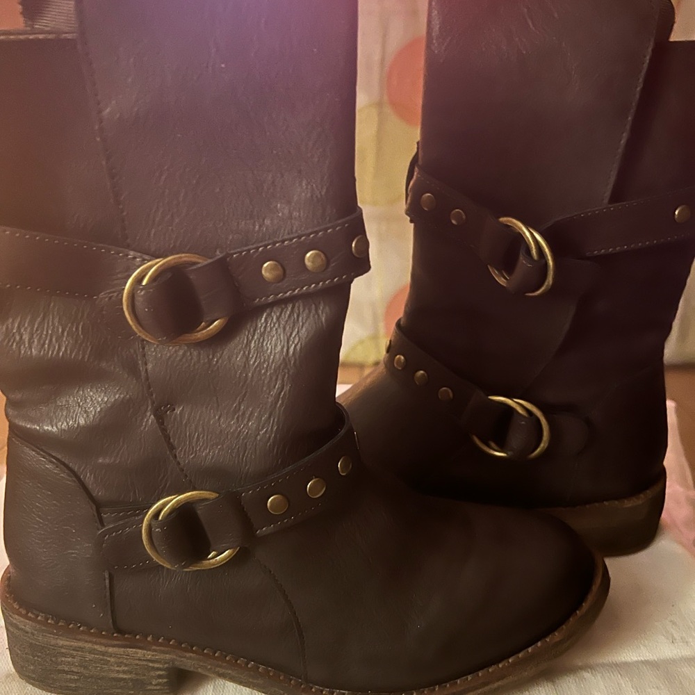 Size 7.5 Rocket Dog Brown Leather Slouch Studded Moto Boots